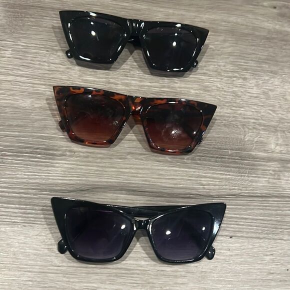 Sunglasses 🕶 3 bundle - Picture 1 of 4